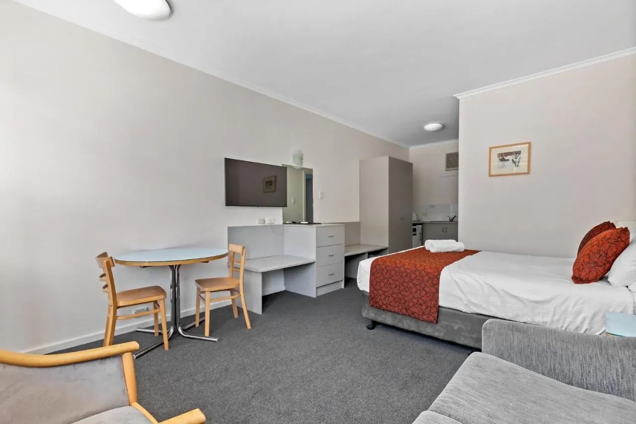 Taft Apartments Adelaide 3*,  Australia