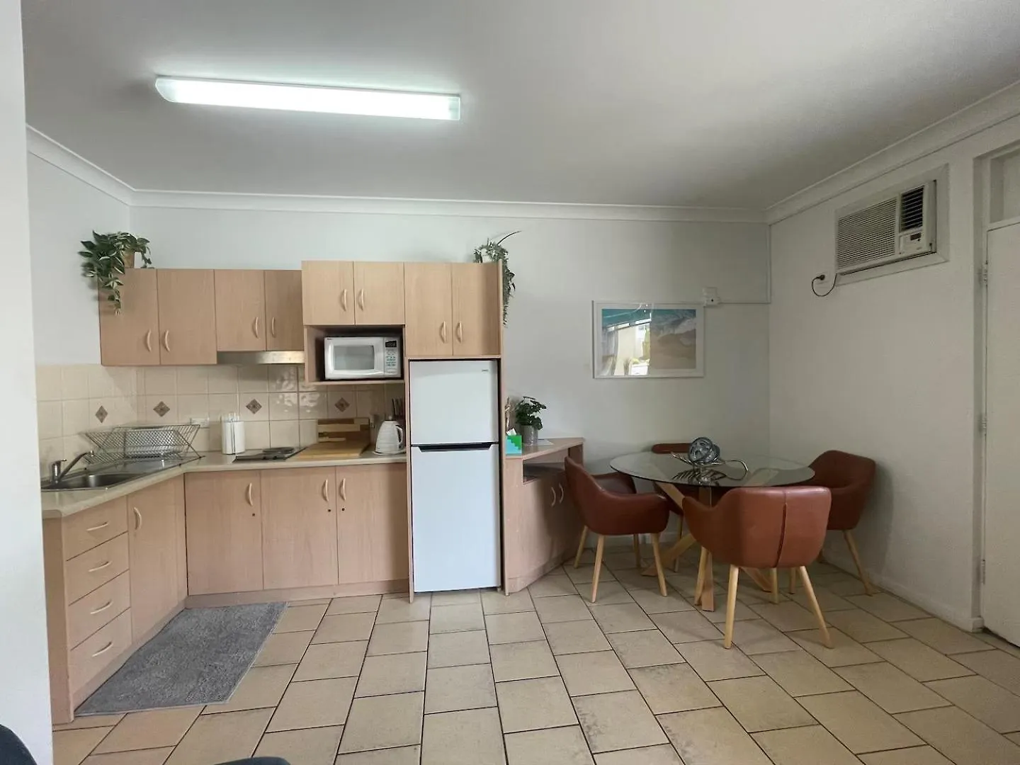 Taft Apartments Adelaide Motel